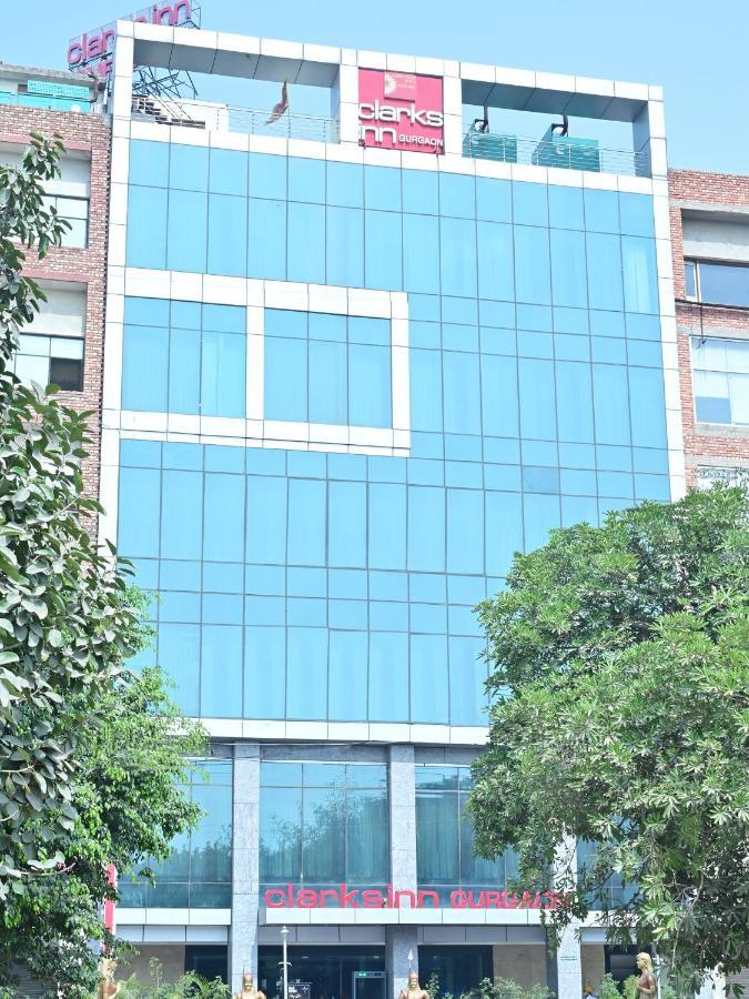 Hotel Ds Clarks Inn Gurgaon Exterior photo